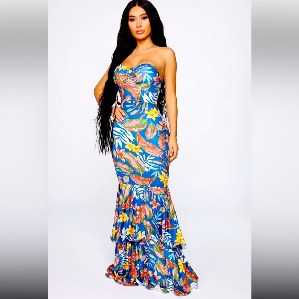 Fashion Nova strapless mermaid floral print dress size M